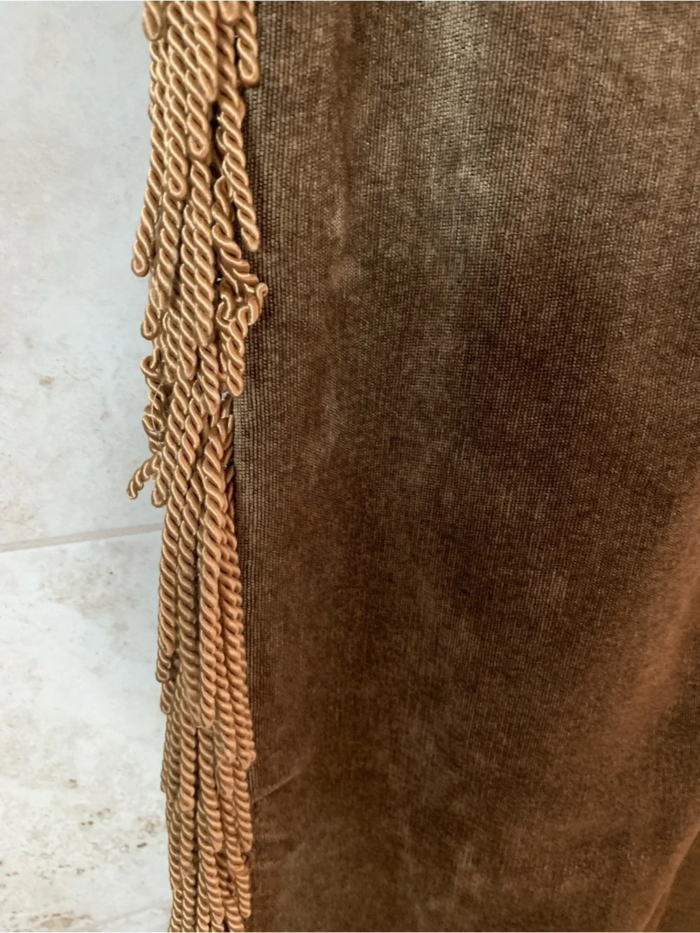 Vintage Heavy jacquard woven throw blanket Thick Braided Fringe 57”x52”